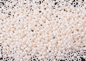 Бисер Чехия круглый 10/0 50г 16218